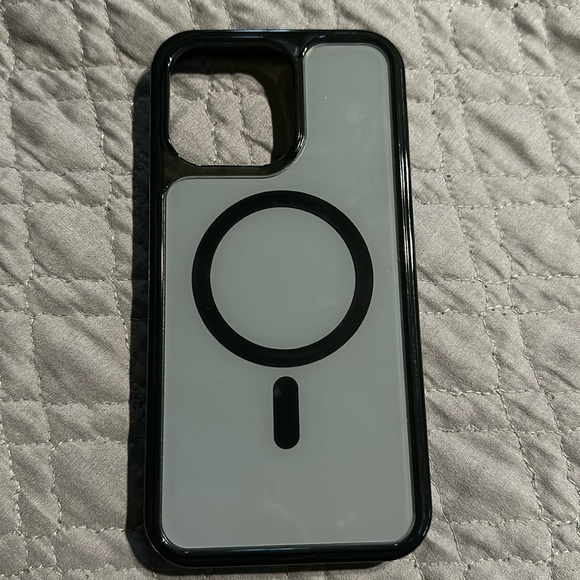 iPhone 15 Pro Max Black/Clear Phone Case - Picture 1 of 3
